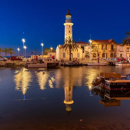 Les Maisons De La Plage-14 By Interhome * Le Grau-du-Roi